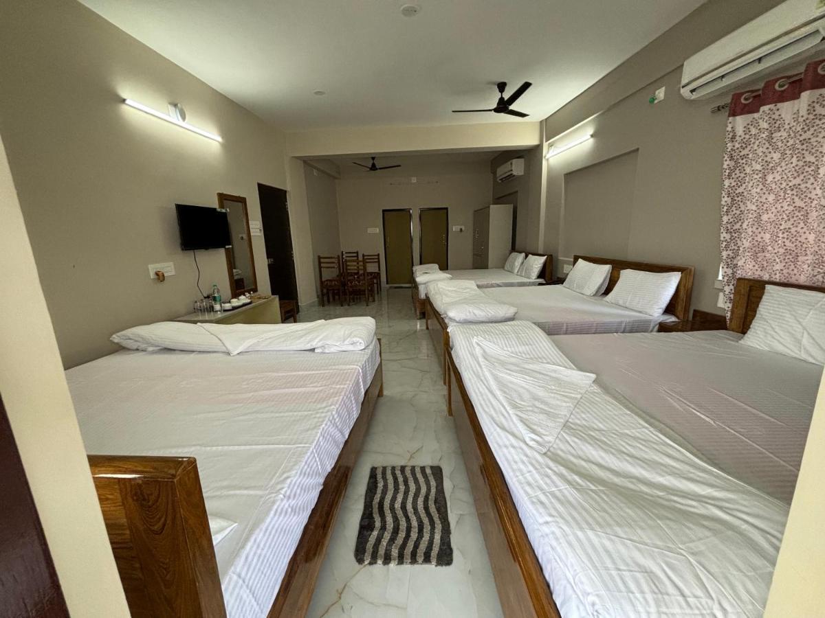 Ichhamati Hotel And Restaurant Hasnabad 외부 사진